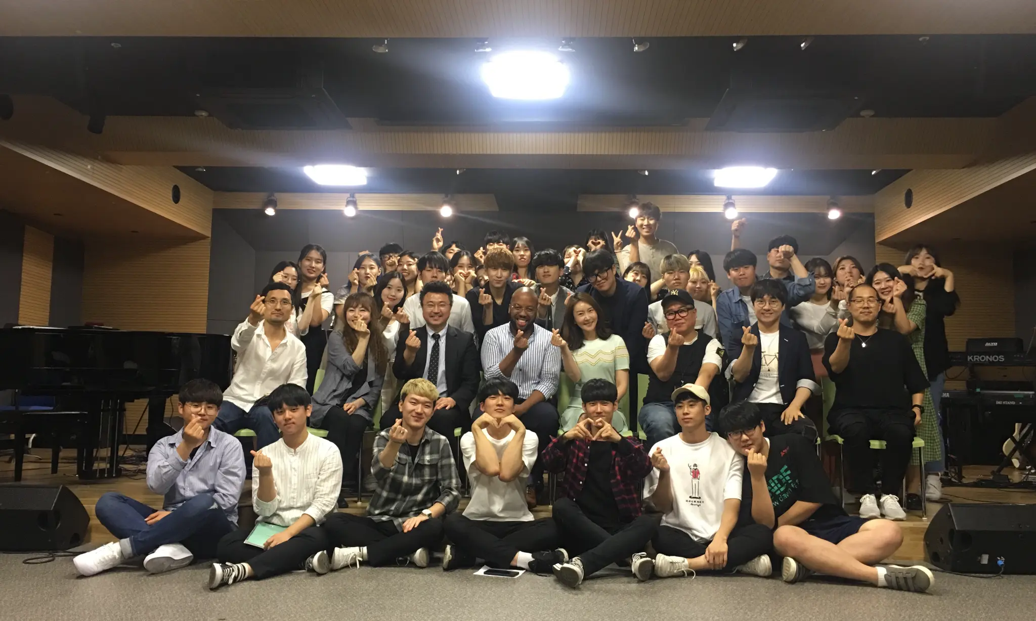 Jamon Maple Korean workshop with students